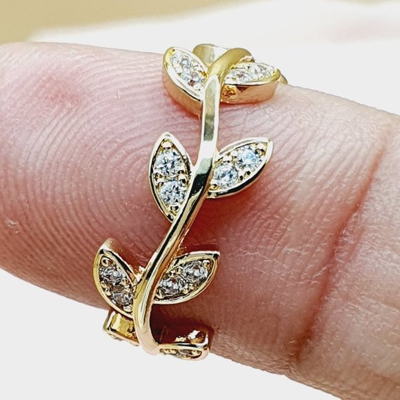 🌸Beautiful Leaf Fashion Simple Daily Ring for Women, MARR9242 - Picture 2 of 4